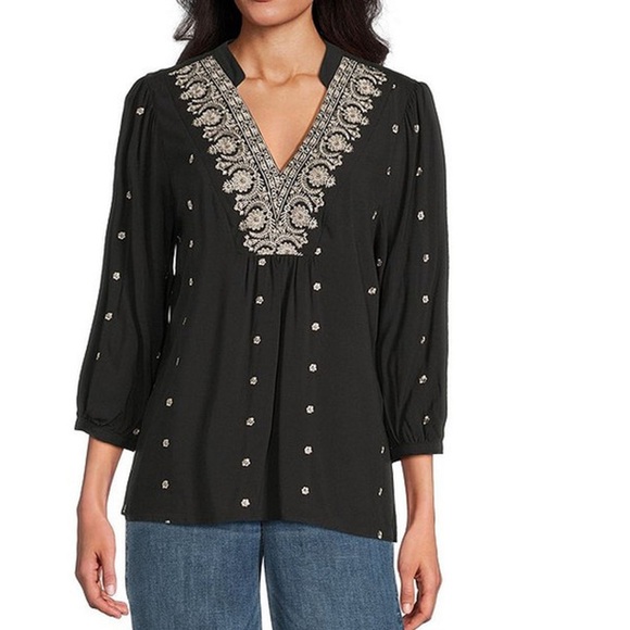 figueroa & flower Tops - Woman’s Black Blouse with Gold Embroidery 3/4 Sleeves
